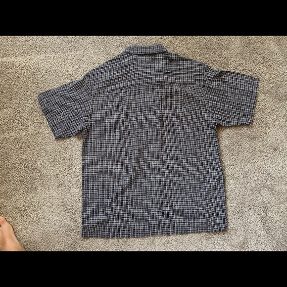 Square print button down - Picture 5 of 5